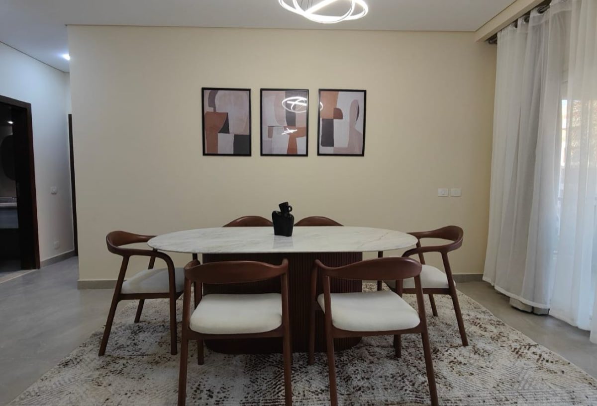 Photo 3 of 8 — Fully Furnished | Master Bedroom | 90 Avenue