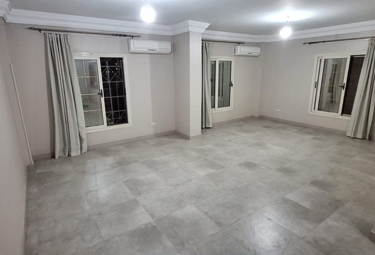 Photo 1 of 8 — Direct Axis View | Duplex | Fully Equipped