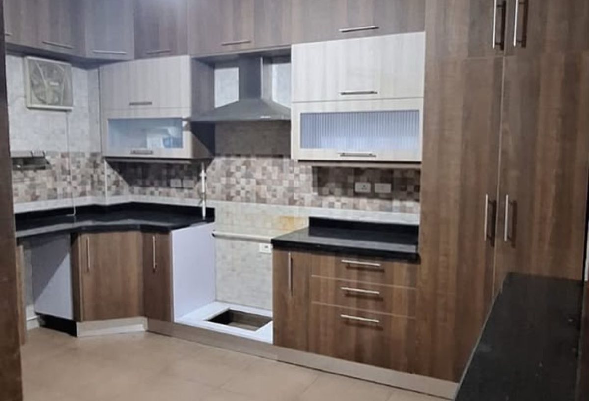 Photo 4 of 8 — Direct Axis View | Duplex | Fully Equipped