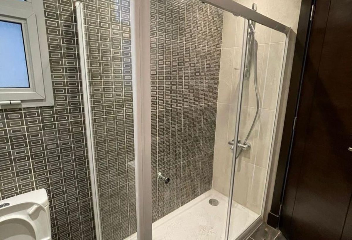 Photo 7 of 8 — Lake View | 3 Master Suites | Open View