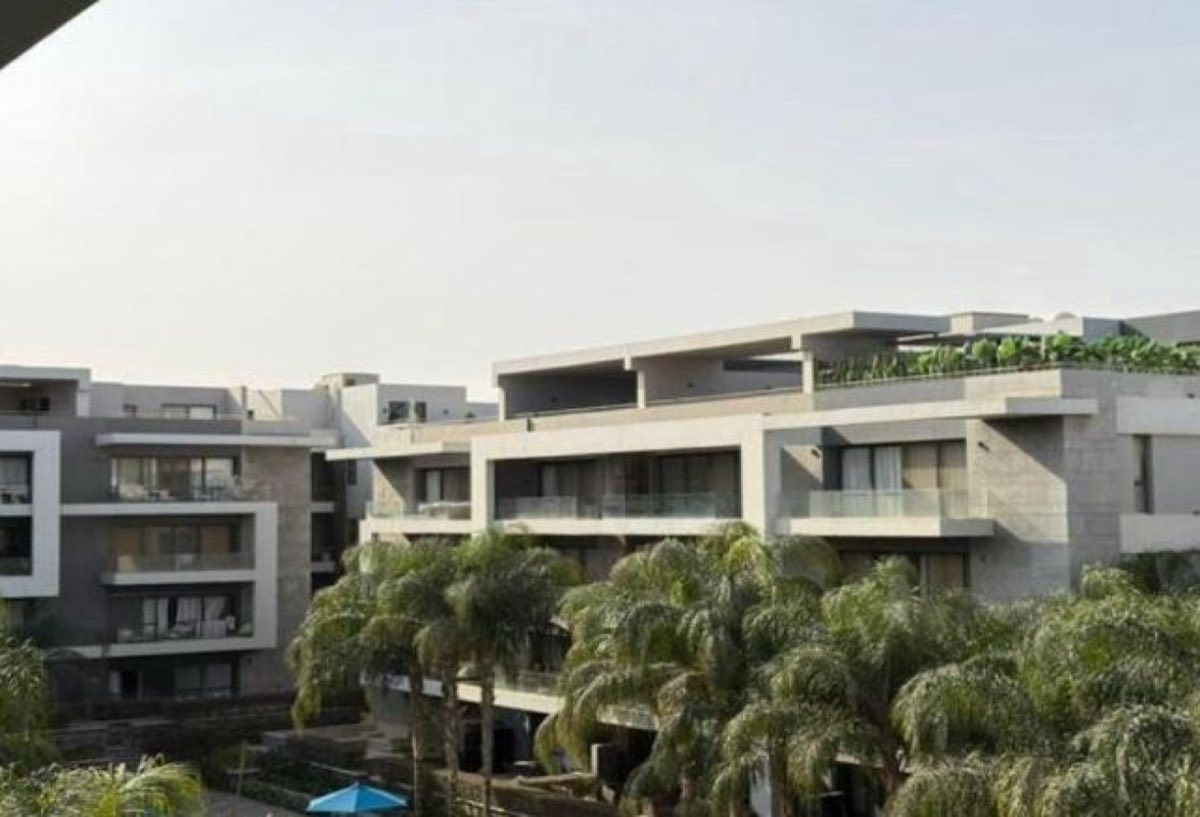 Photo 4 of 8 — Luxury Duplex Penthouse | Pool View | Furnished