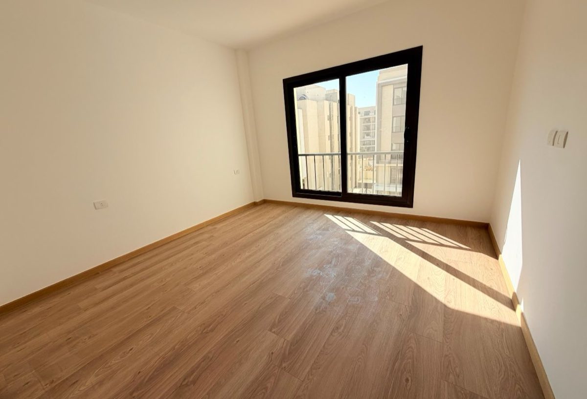 Photo 5 of 8 — Kitchen & ACs | Prime Location | Move-In Ready