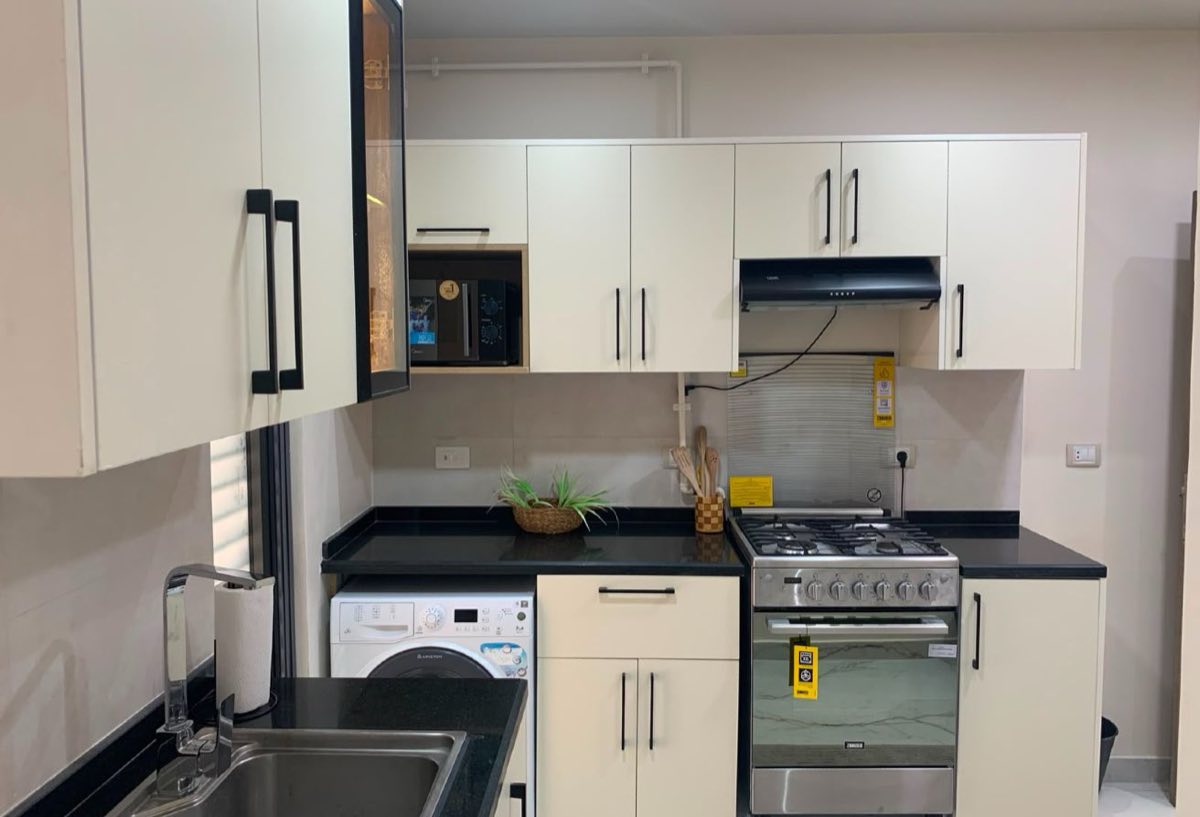 Photo 5 of 8 — Third Floor | Ready to Move | Great Value