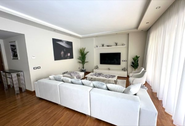 Private Garden | Private Pool | Spacious Living