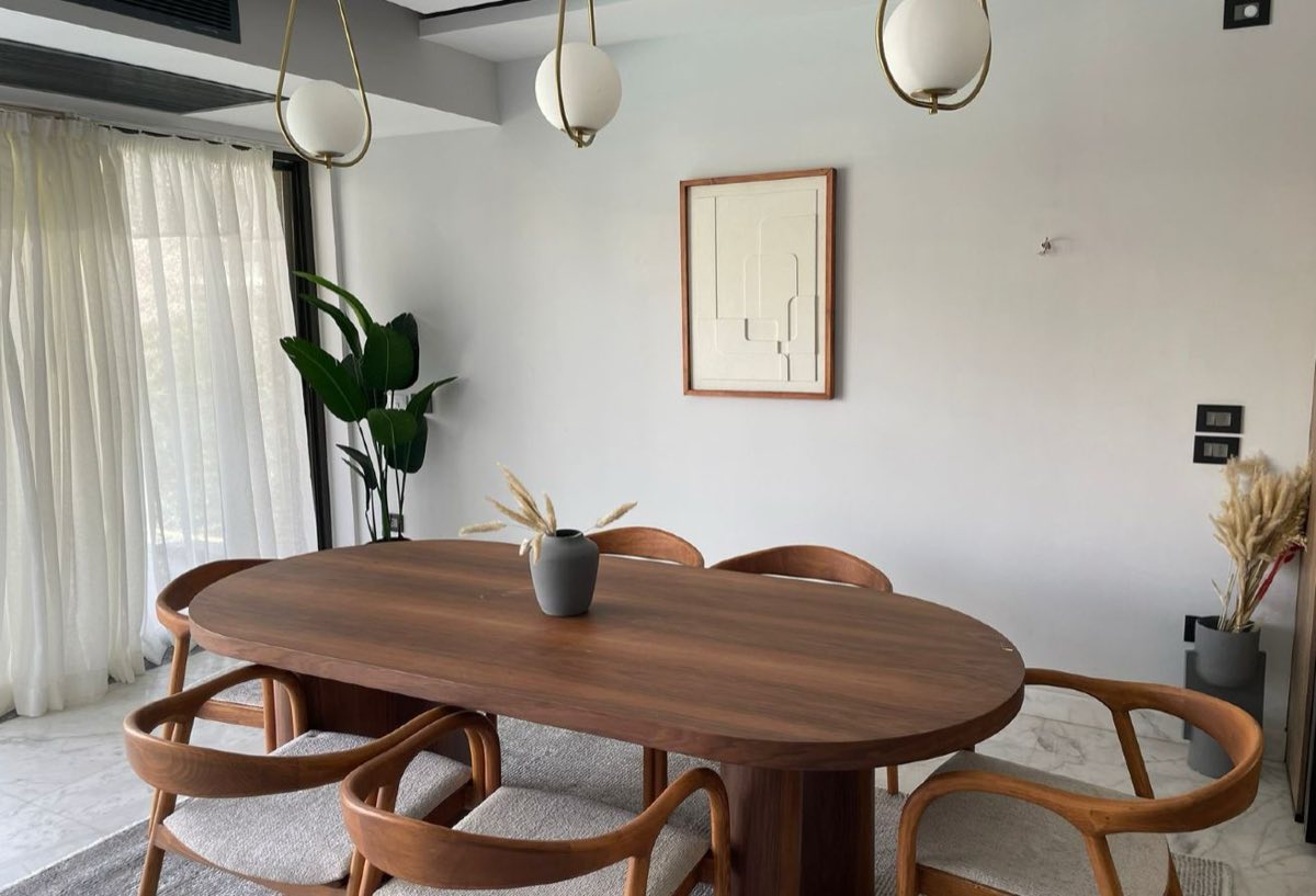 Photo 8 of 8 — Spacious Layout | Annual Contract