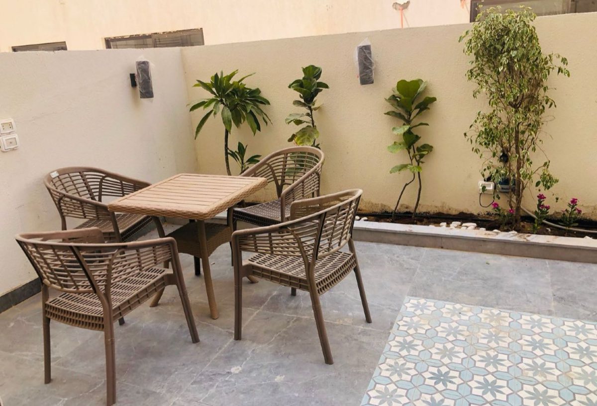 Photo 4 of 8 — Private Garden | Fully Furnished