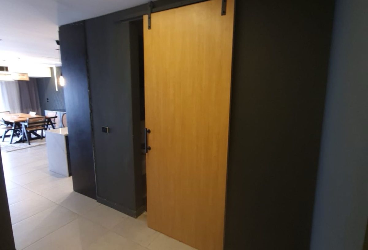 Photo 6 of 8 — Ultra Super Lux | Furnished | 2 Parking Slots