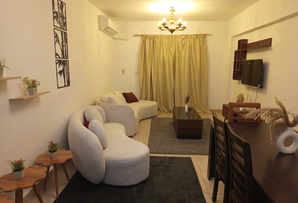 Photo 3 of 8 — Hotel Furnished | Ready to Move | Great Value