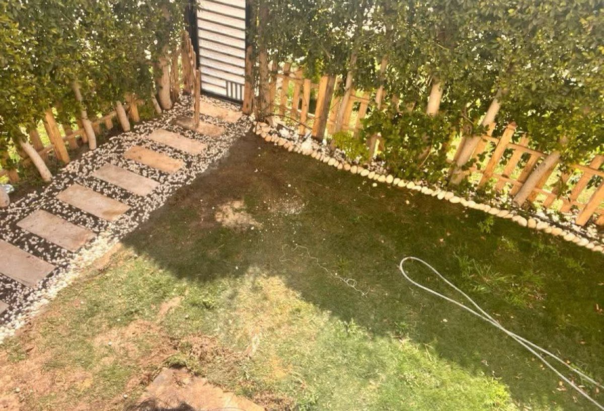 Photo 8 of 8 — Private Garden | Family Only | Long-Term