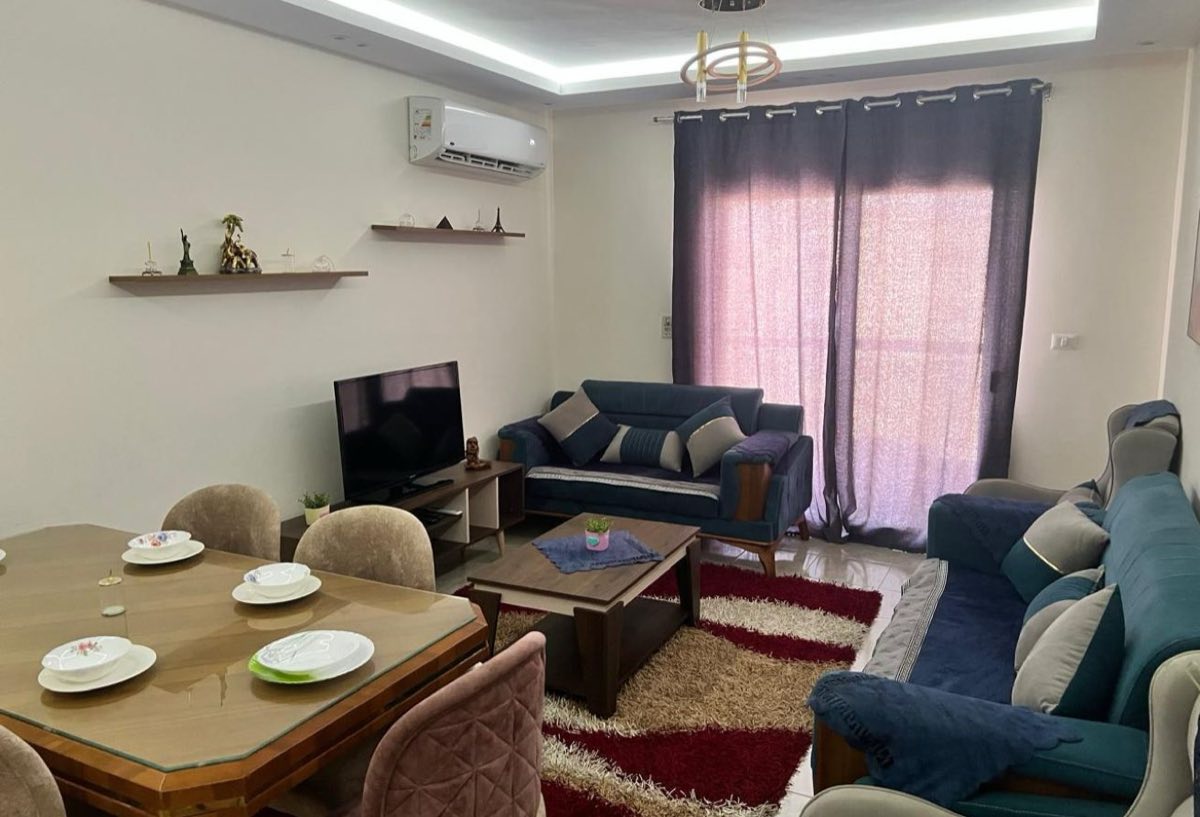 Photo 2 of 8 — Well-Located | 2BR | Phase 7
