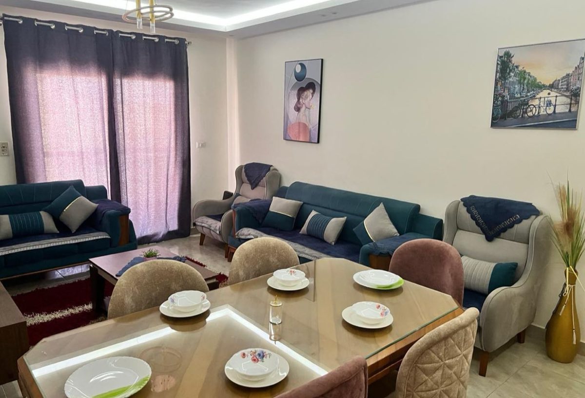 Photo 4 of 8 — Well-Located | 2BR | Phase 7