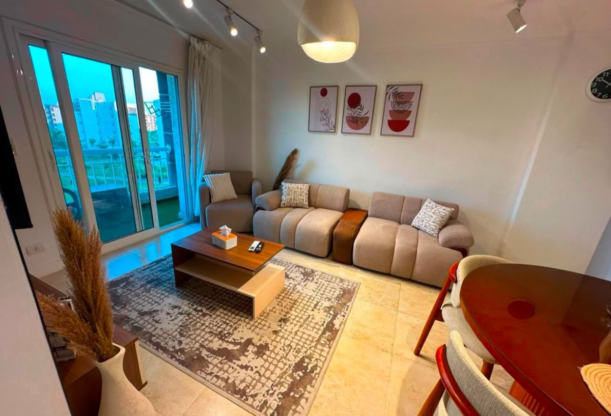 Photo 2 of 8 — Hotel Furnished | Wide Garden View | Family Home