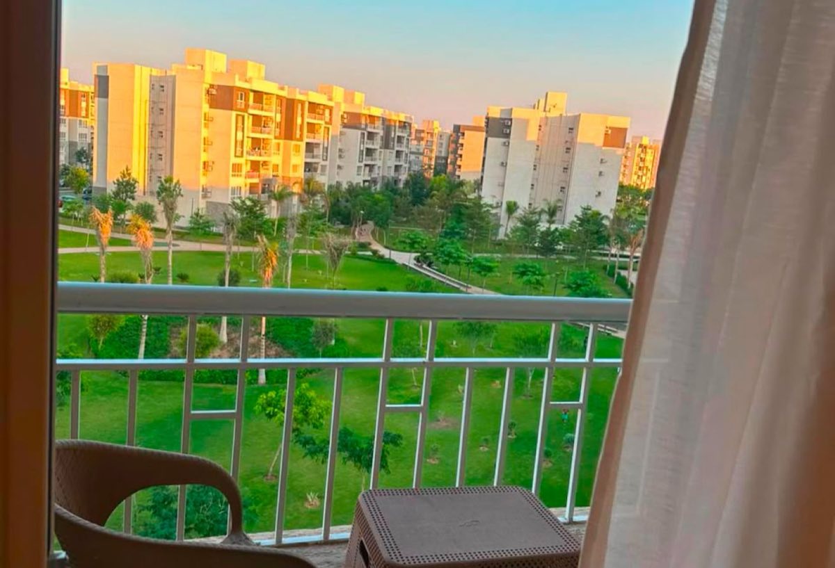 Photo 4 of 8 — Hotel Furnished | Wide Garden View | Family Home