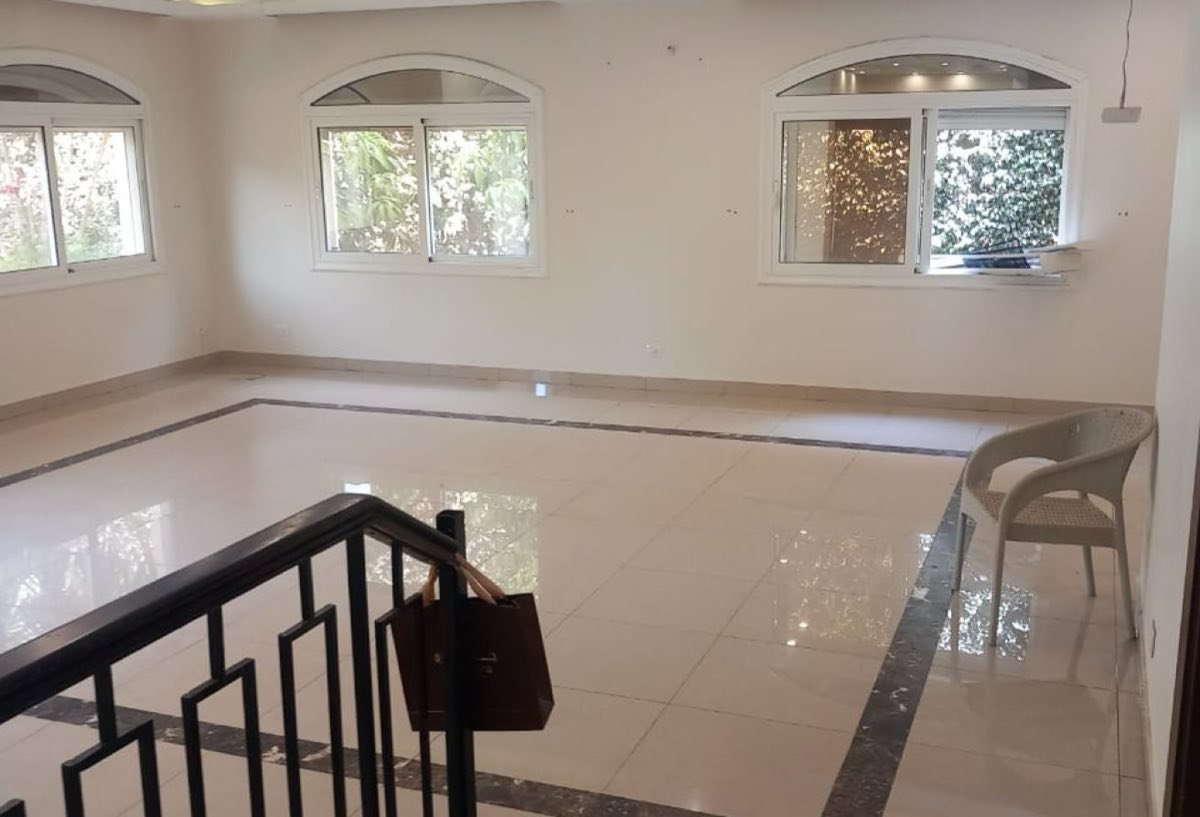 Photo 2 of 8 — Ultra Super Lux | Kitchen & ACs | Prime Location
