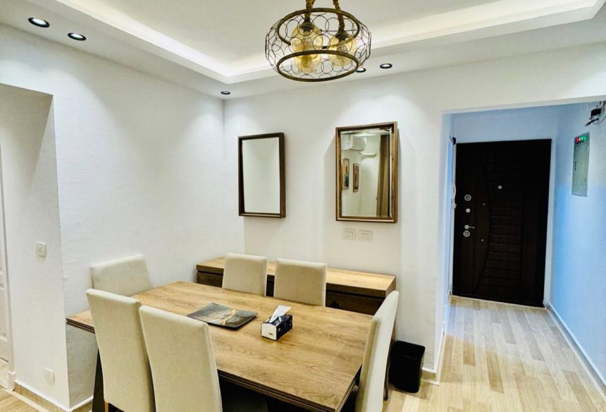 Photo 5 of 8 — Hotel-Style Furnished | Near Central Park