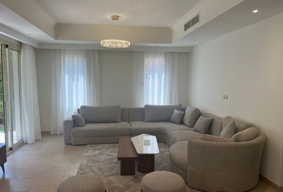 Photo 1 of 8 — Standalone | Spacious Garden