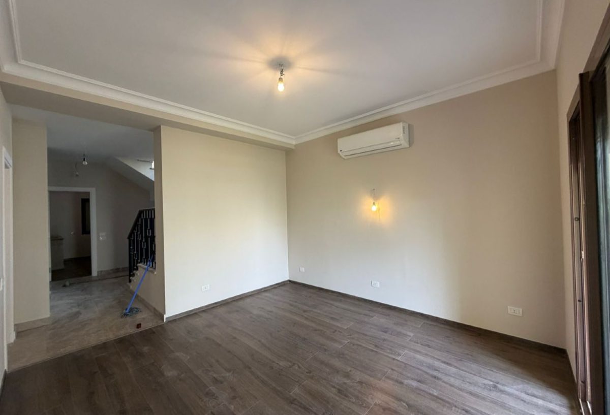 Photo 2 of 8 — 2 Master Suites | Semi Furnished | Spacious Villa