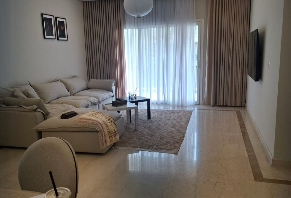 Photo 2 of 8 — Nanny's Room | Second Floor | Available Now