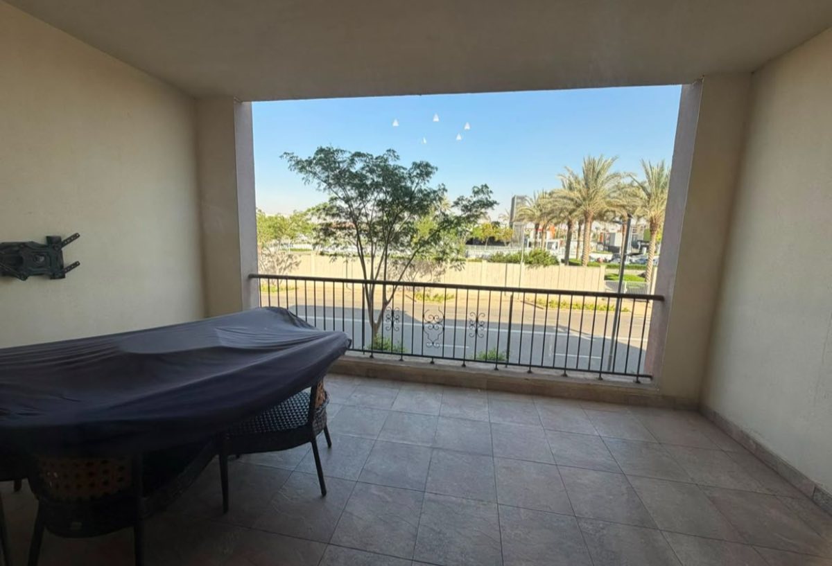 Photo 2 of 8 — Modern Furniture | Spacious Layout | Ready to Move