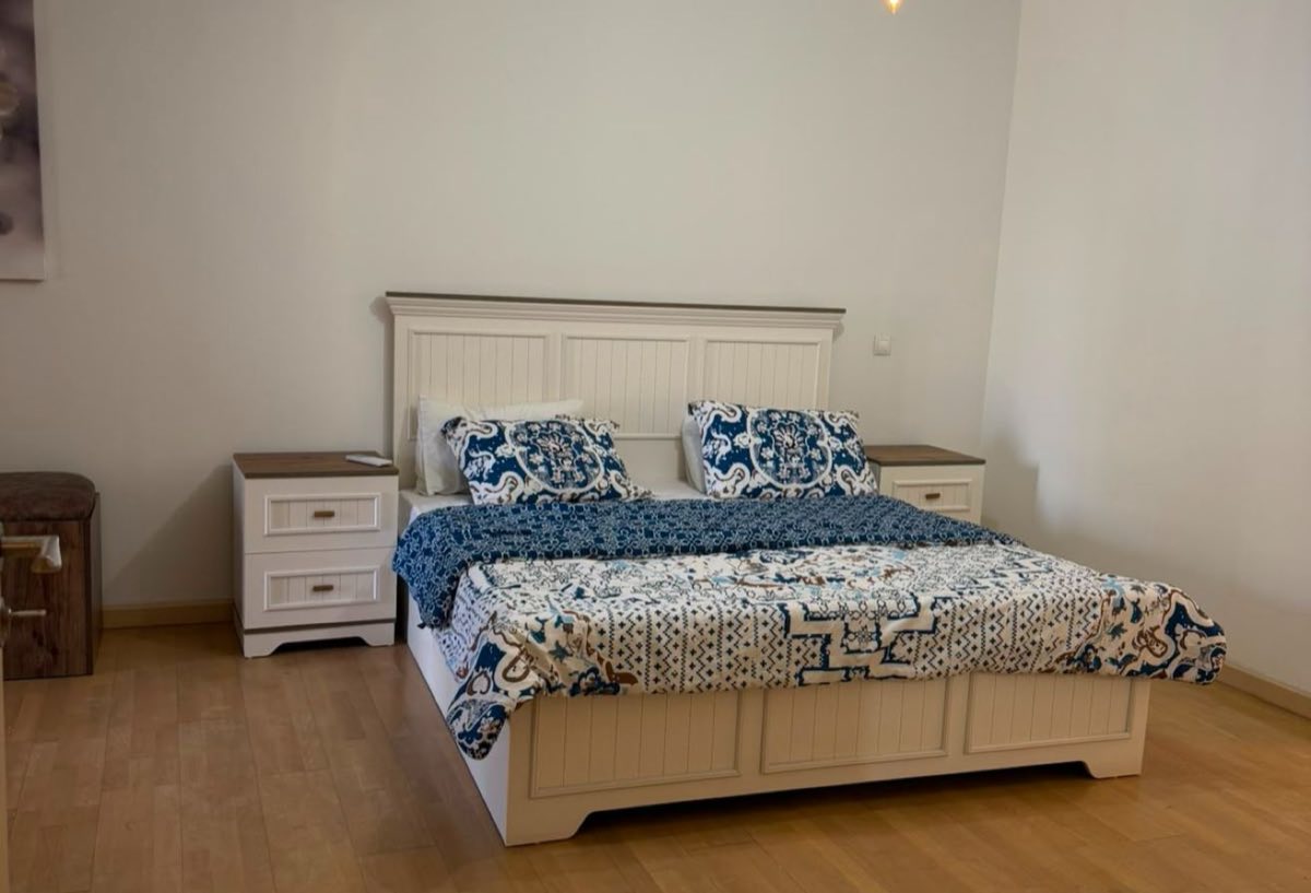 Photo 8 of 8 — Modern Furniture | Spacious Layout | Ready to Move