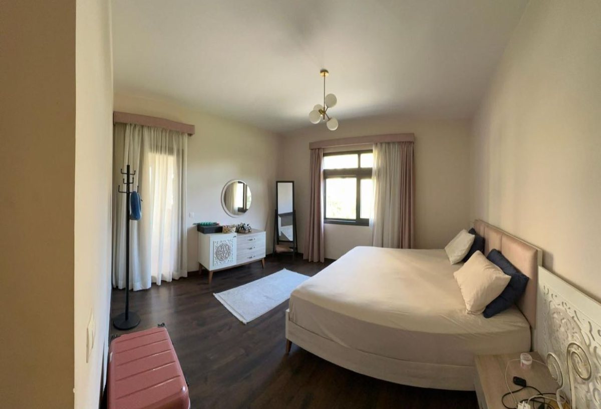 Photo 8 of 8 — First Use | Master Suite | Grand Reception