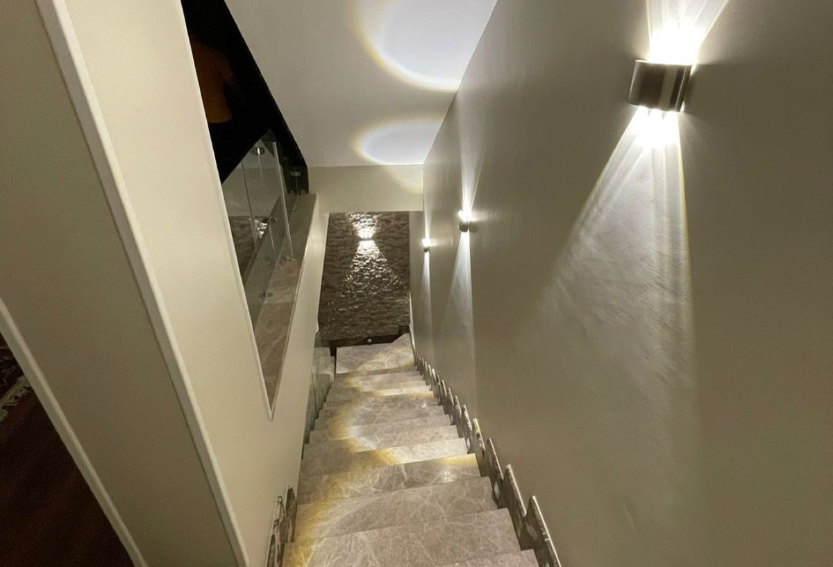 Photo 4 of 8 — Fully Furnished | Roof | 4 Bedrooms | MV Hyde Park