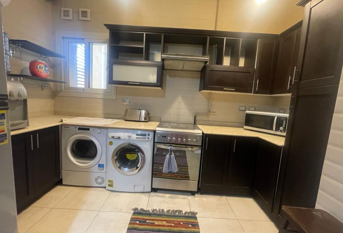 Photo 6 of 8 — Renovated | Deluxe Furnished | Large Terrace