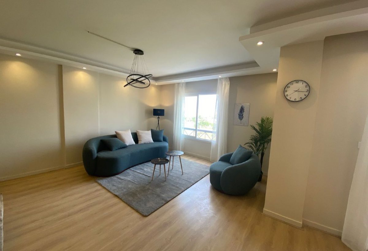 Photo 2 of 8 — Furnished 3BR Apartment with Landmark View