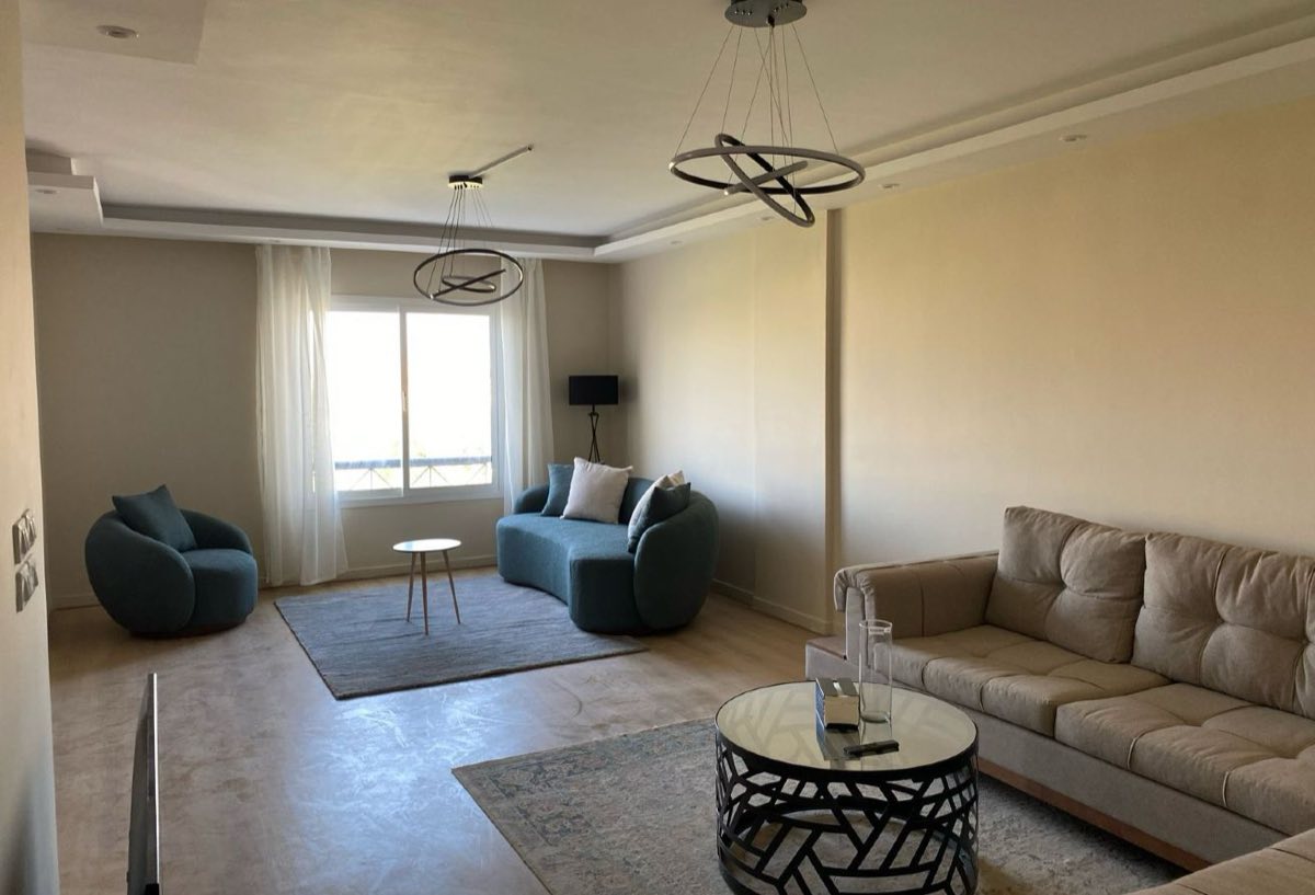 Photo 3 of 8 — Furnished 3BR Apartment with Landmark View