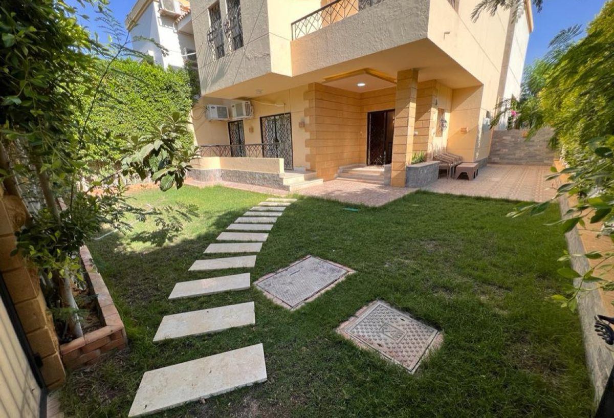 Photo 4 of 8 — First-Use 4-Bedroom Villa for Rent in Al Rehab
