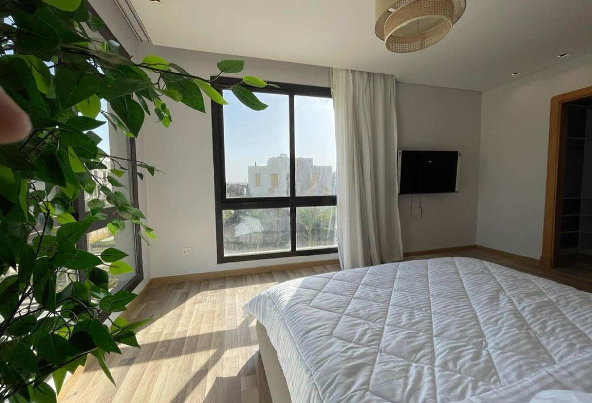 Photo 8 of 8 — Prime Location | Ready to Move In