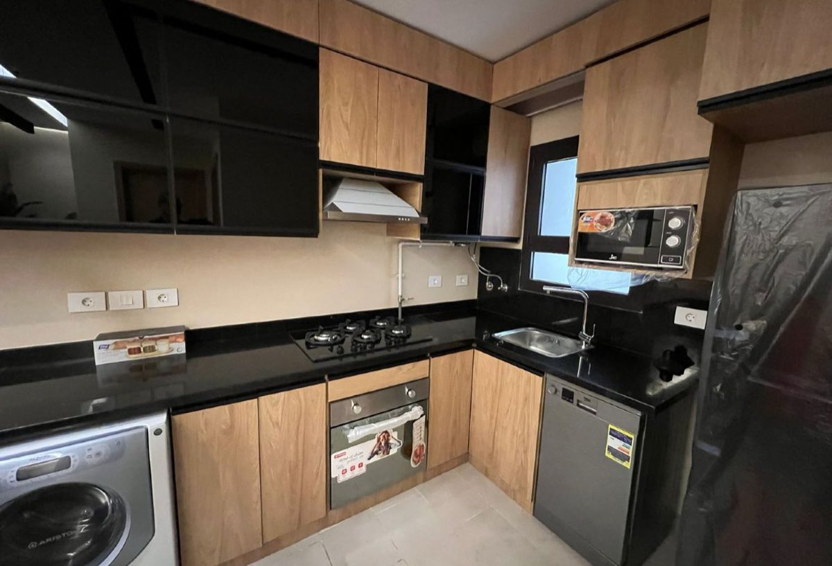 Photo 6 of 8 — Brand New | Master Suite | Open Kitchen