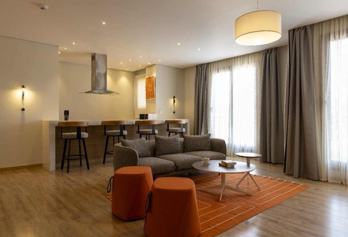 Photo 4 of 8 — Hotel Furnished | Ready to Move In