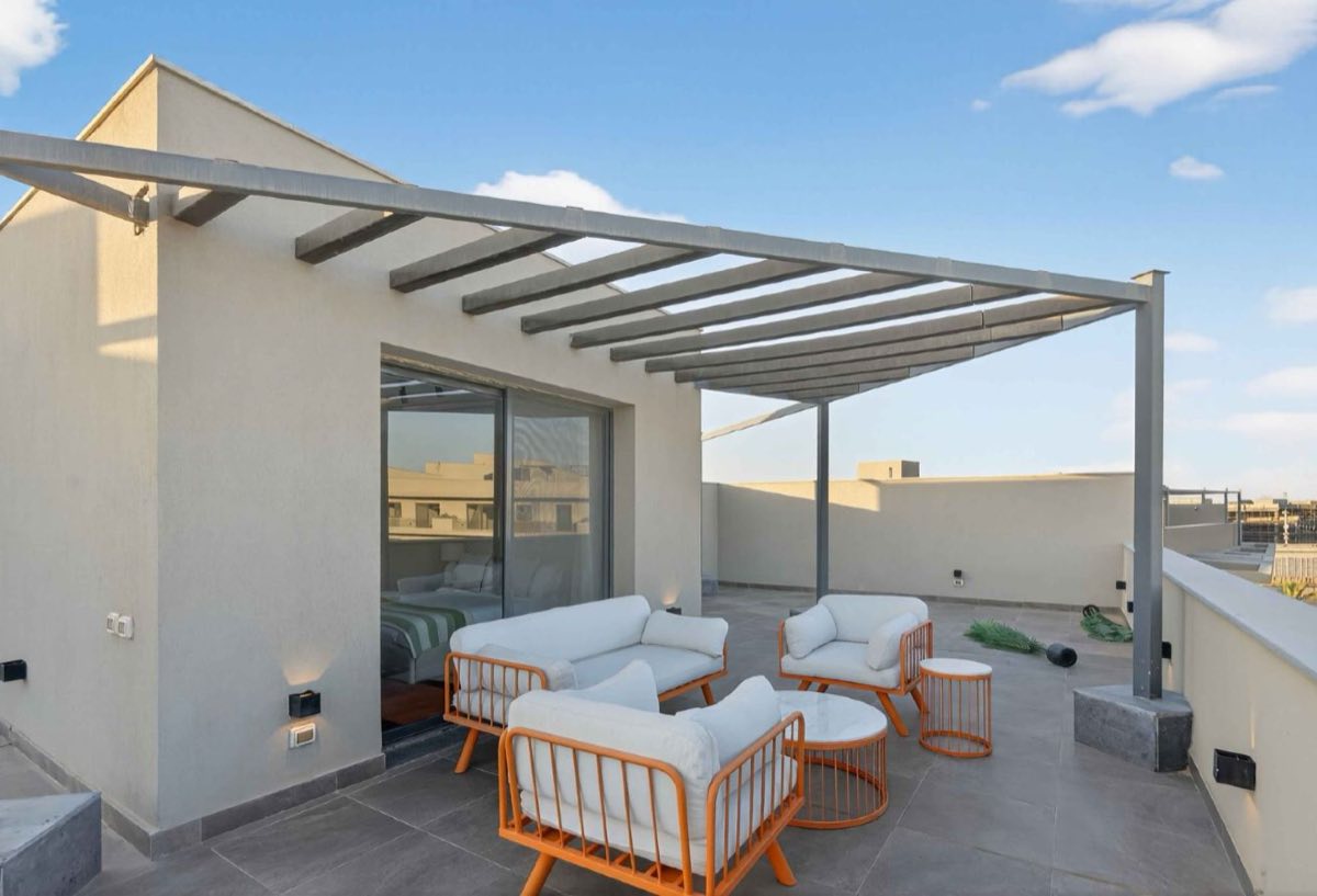 Photo 5 of 8 — Luxury Studio Roof | Smart Lock | V Residence