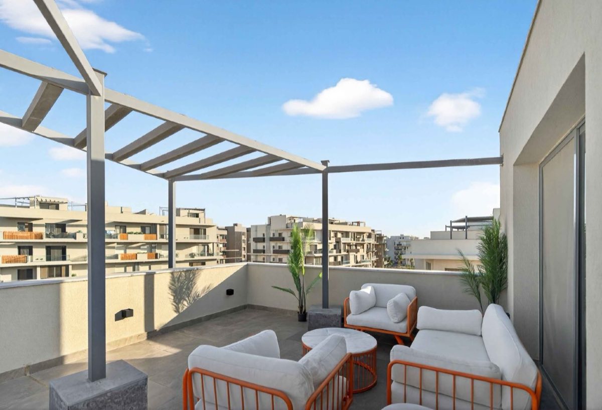 Photo 7 of 8 — Luxury Studio Roof | Smart Lock | V Residence