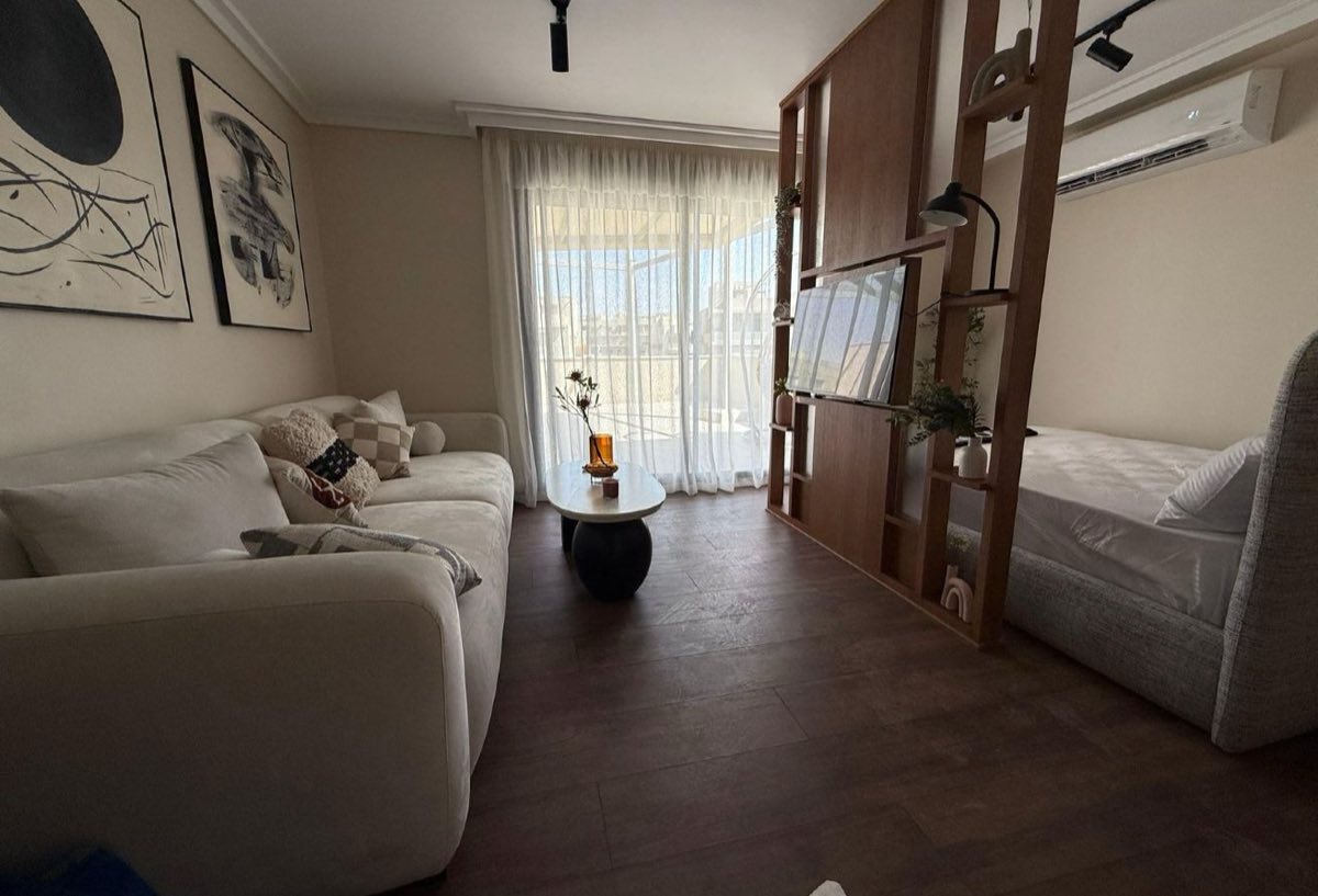 Photo 5 of 8 — Sky Condos | 200 sqm Terrace | V Residence