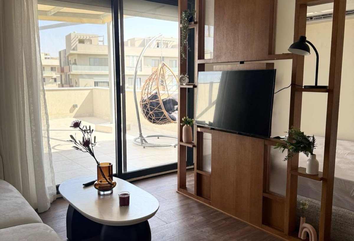 Photo 6 of 8 — Sky Condos | 200 sqm Terrace | V Residence