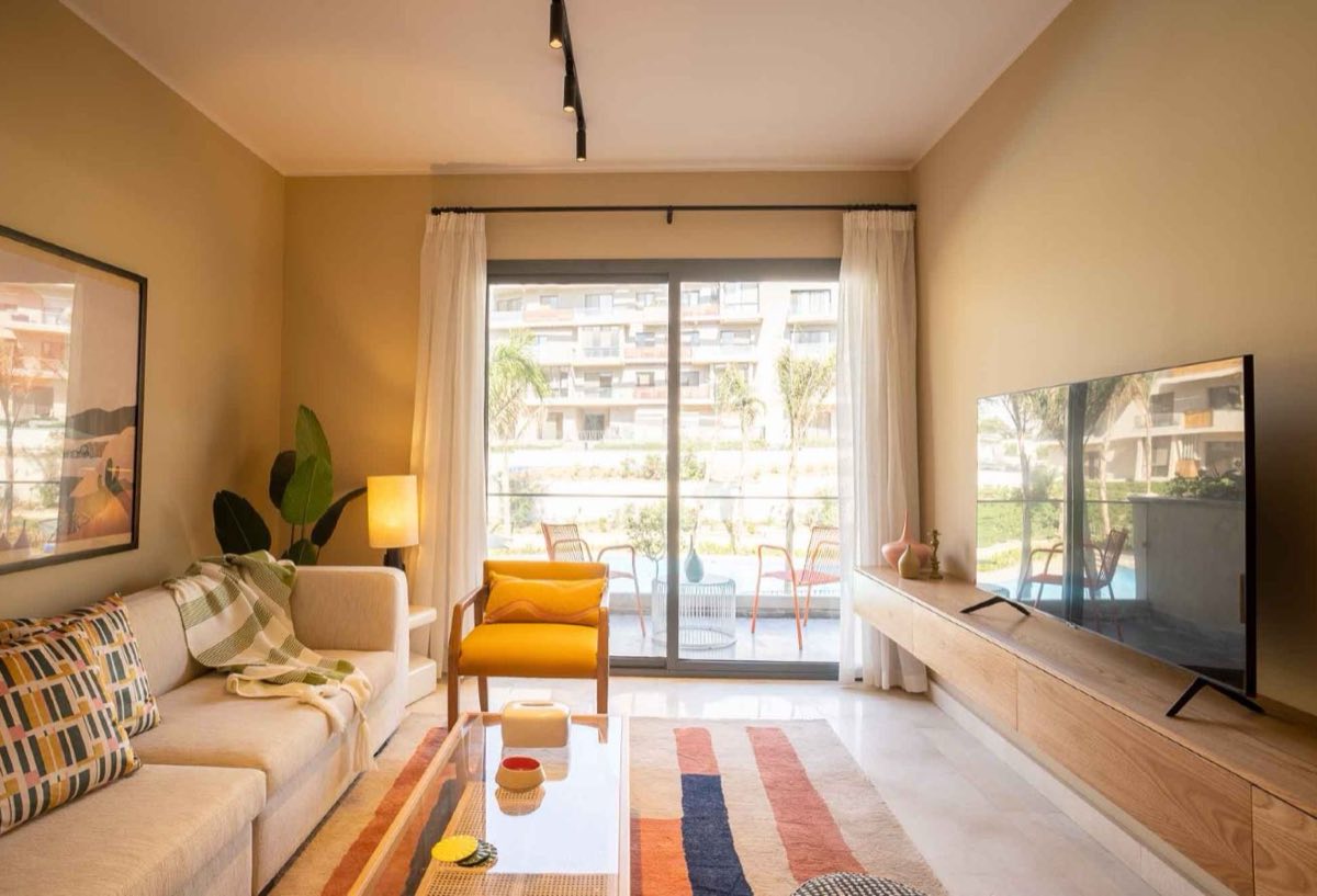 Photo 2 of 8 — Luxury Furnished | 2 Bedrooms | V Residence