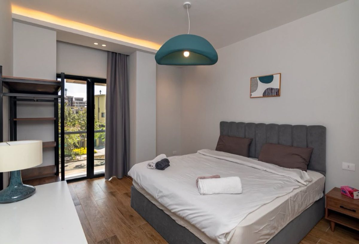 Photo 7 of 8 — 2 Master Bedrooms | Nanny's Room | Sky Condos