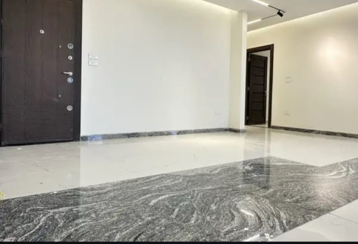 Photo 4 of 8 — First Use | Premium Finishing | Corner Facing