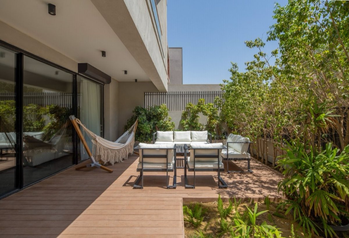 Photo 3 of 8 — Private Garden | Hotel Furnished | Ground Floor