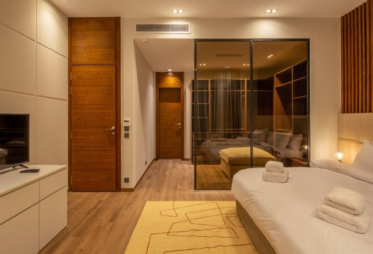 Photo 7 of 8 — Private Garden | Hotel Furnished | Ground Floor