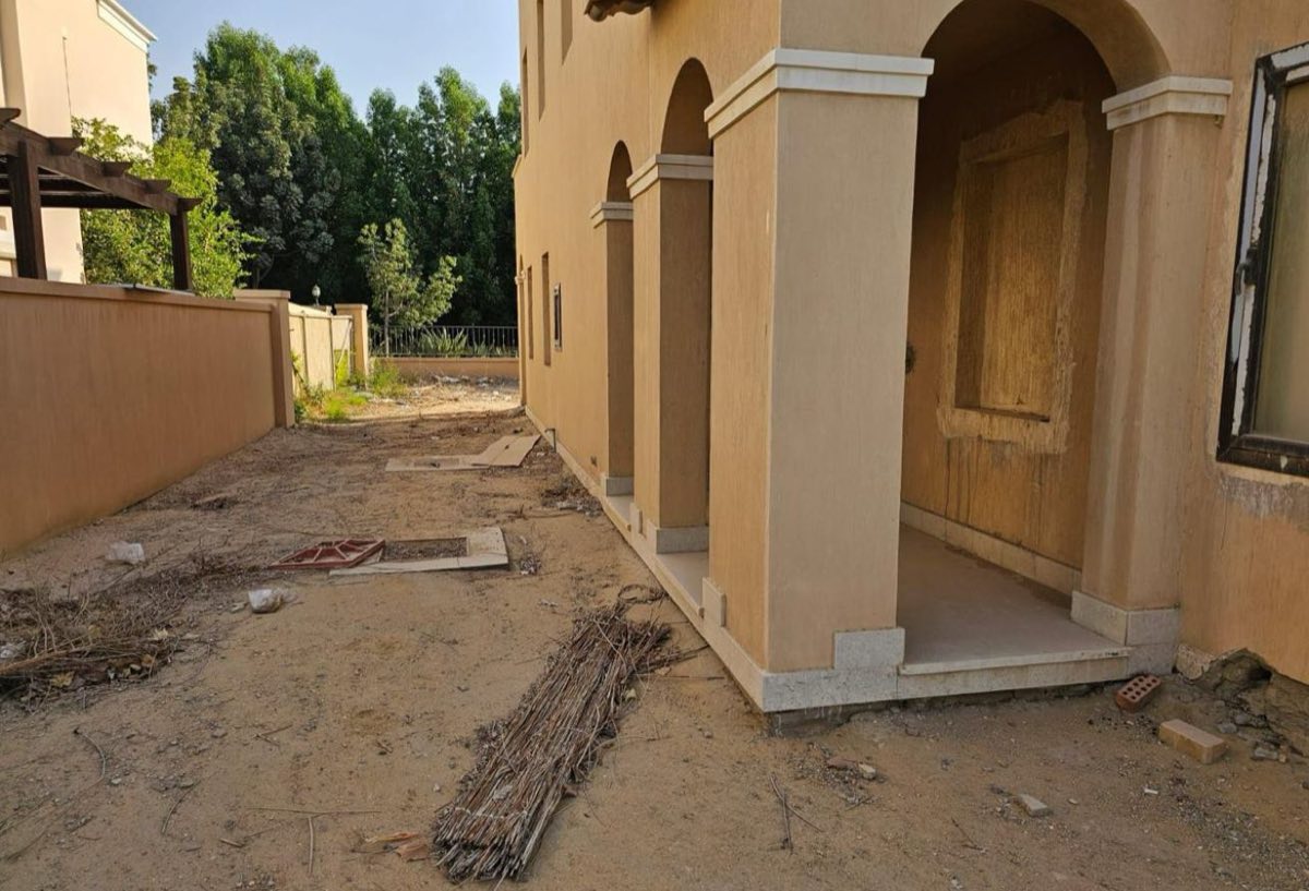 Photo 2 of 6 — Prime Location | Open Landscape View | Half Finish