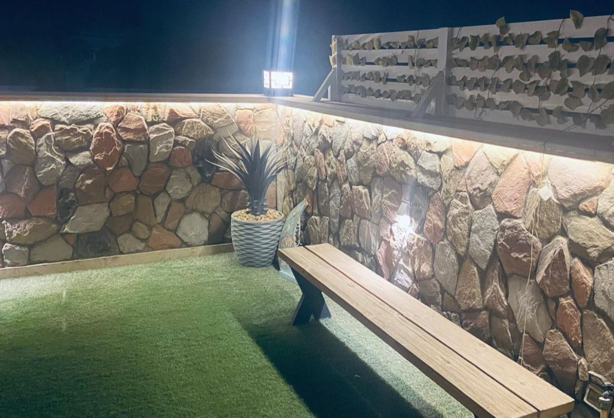 Photo 3 of 8 — Lake View | 80 sqm Roof | Super Lux Penthouse